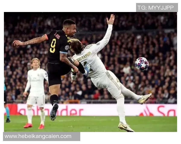 欧冠惊天逆转里昂6比2狂胜皇马乌龙球成比赛转折点解析