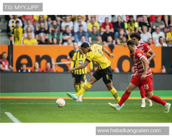 欧联杯波尔图大胜多特蒙德神奇扑救引发全场狂欢